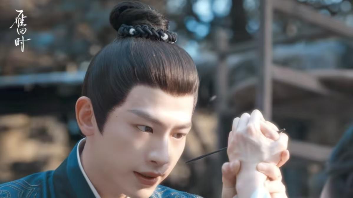 《雁回时》看完大结局发现：剧中女人负责封神，男人负责挨骂，编剧太懂观众想看啥了！