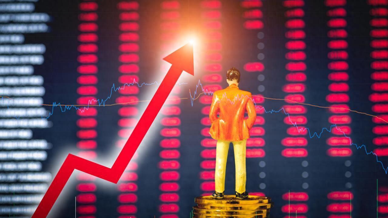 从腰斩 70% 到连续 10 年稳赚！曝光散户致死的 10 大炒股误区