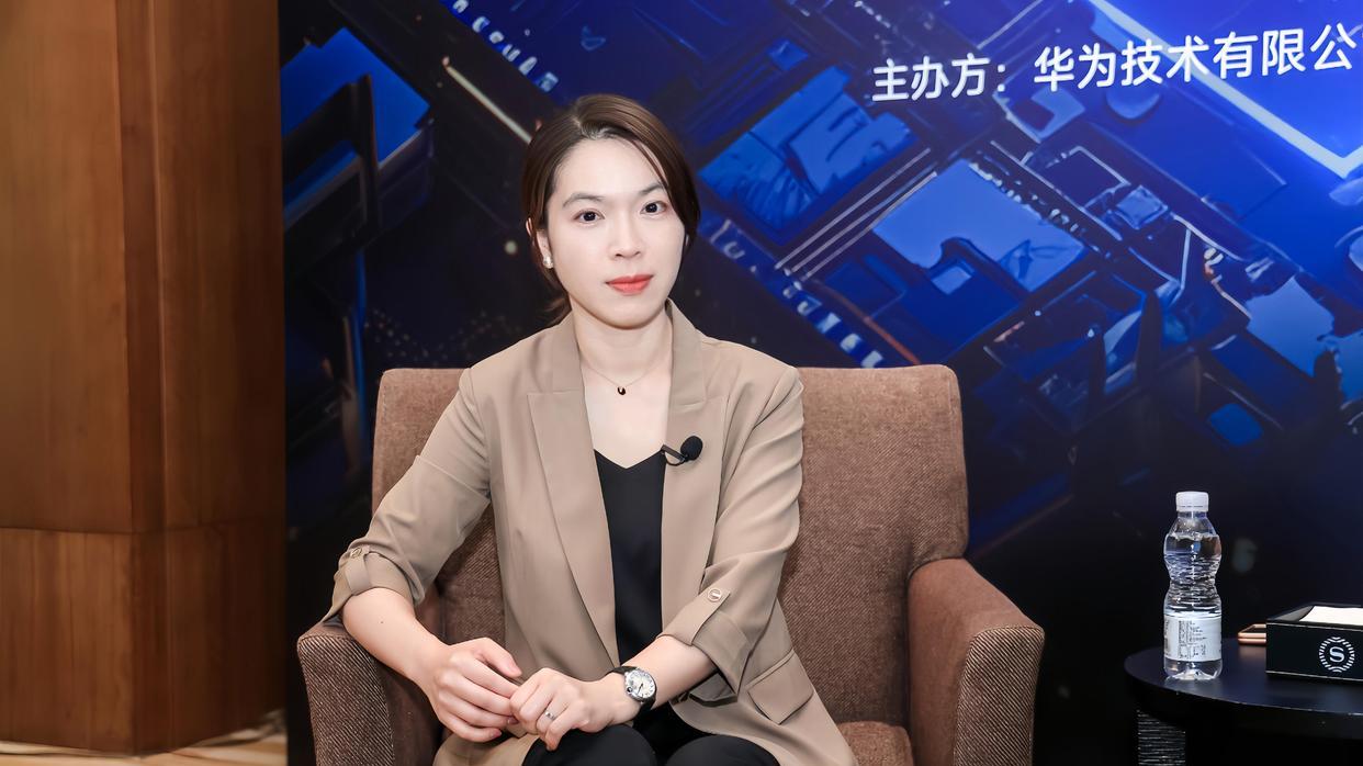 第一线与华为共探算网融合 筑基未来AI Agent新生态