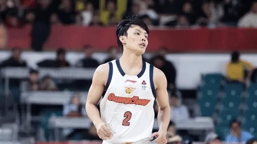 广东大胜天津！三外合砍57分，王少杰强硬，三后卫却在打铁！