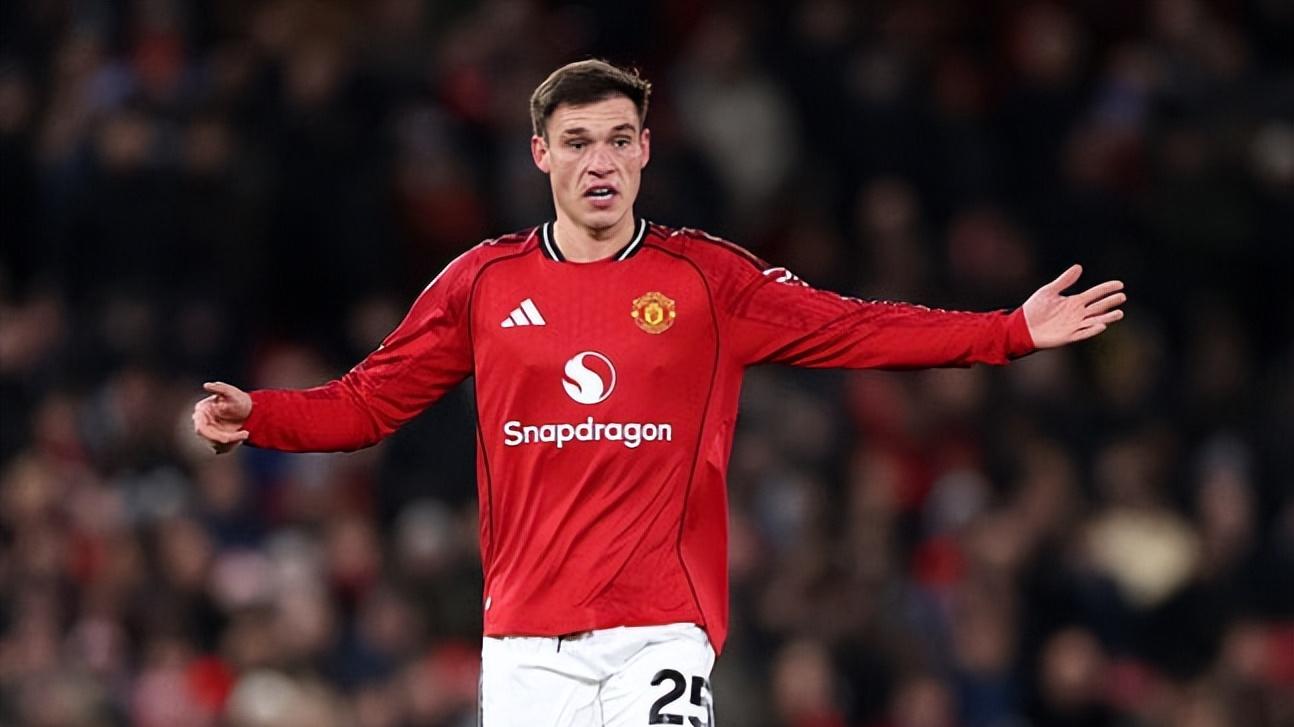 曼联应该如何处理这位“状态不佳的中场球员”？