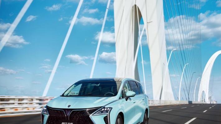 10万级中型MPV！1.5T/插混可选，游艇造型，还看啥奥德赛？