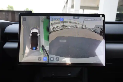 溜背轿跑SUV新选择！丰田bZ5 630 PRO解析：风阻0.24+隐藏门把手