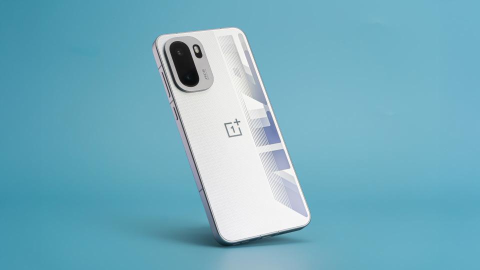 真我Neo8配置已曝光：对比一加Turbo6，谁能够脱颖而出？