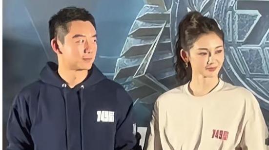放弃豪门千金，迎娶“凤凰女”，摊上寄生虫亲戚，郑恺后悔吗?