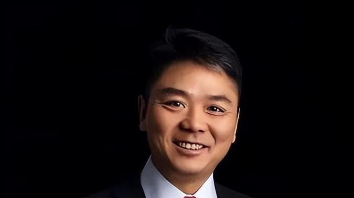 刘强东上千亿身家背后，儿子为何成了他的心病？