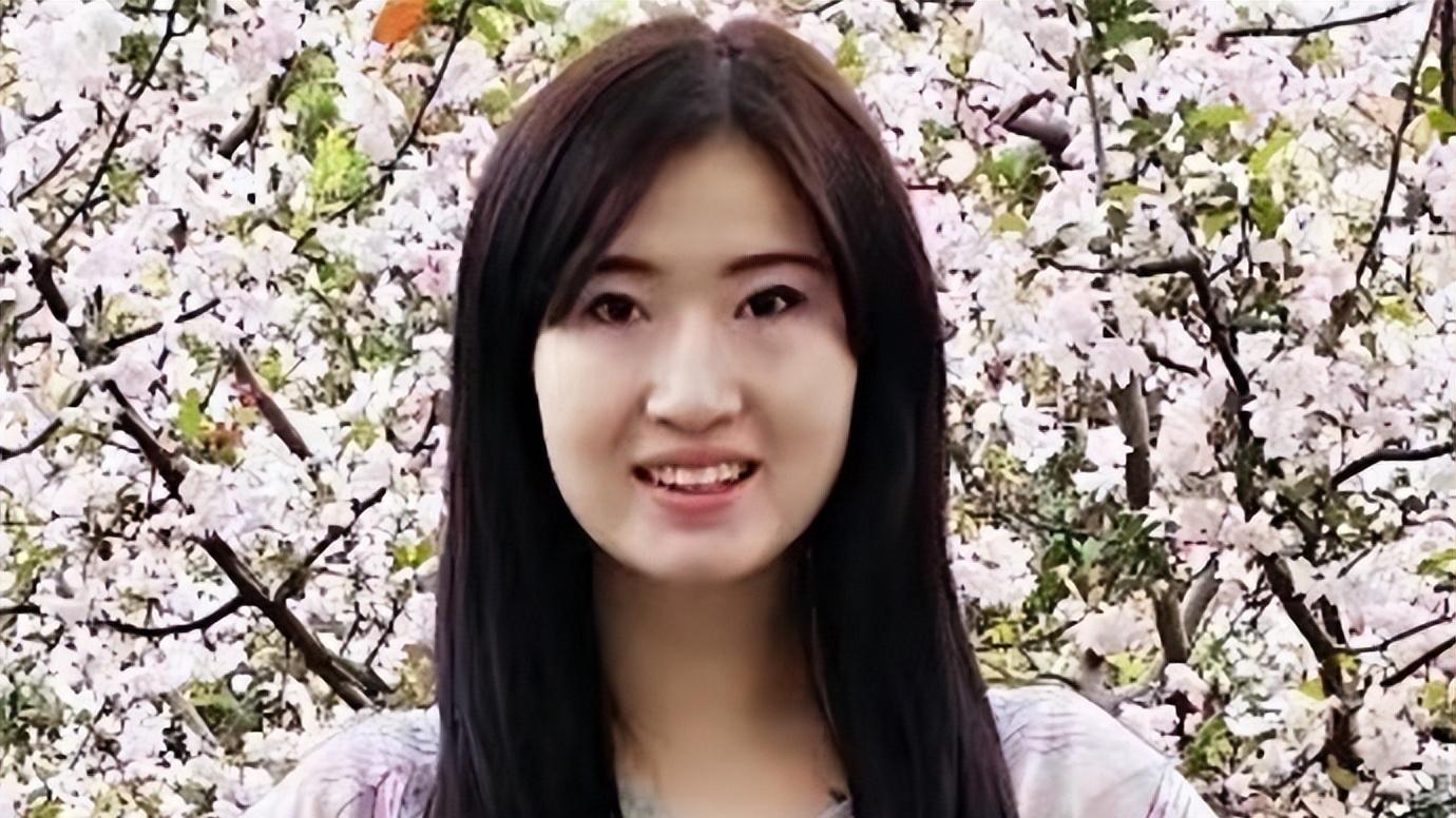 梁天云：被称为中国女篮小巨人，身高1米97，退役后嫁一东北小哥