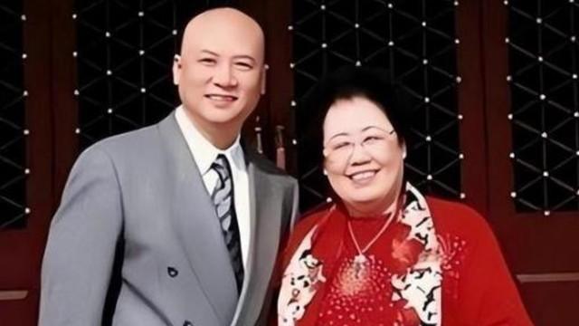 73岁“唐僧”迟重瑞，甘当豪门“驸马”30年，如今他怎么样了？