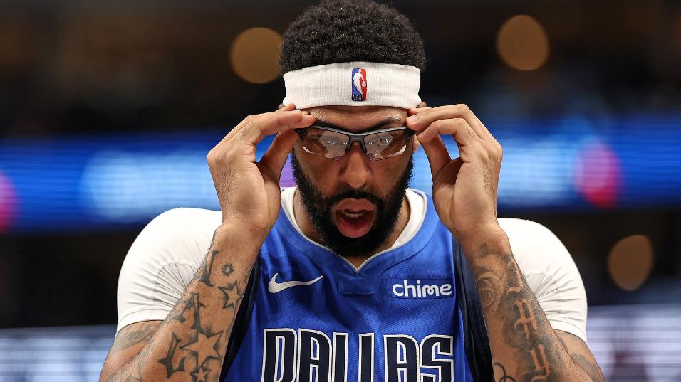 比库明加先离开，霍福德老迈不堪用，谁能帮助勇士解决内线危机