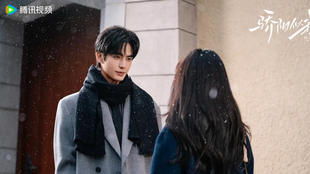 拧干“漫式糖水”尝到“痛感回甘”，《骄阳似我》暗藏甜宠剧“落地”指南