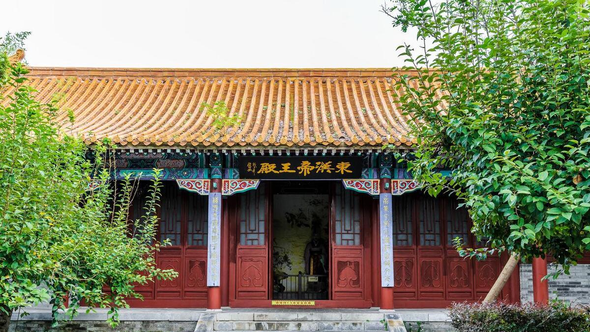 汉章帝遇到朝廷大事，为什么都要征求窦固的意见