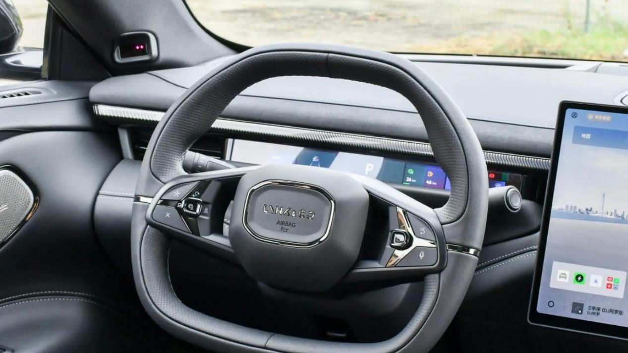 2026汽车补贴新规对比2025，低价车补贴少，燃油车门槛高