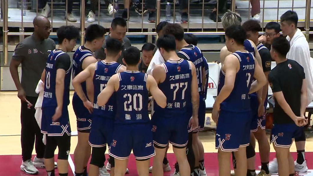 CBA名记吐槽上海队：打成这样，对不起自己，对不起观众