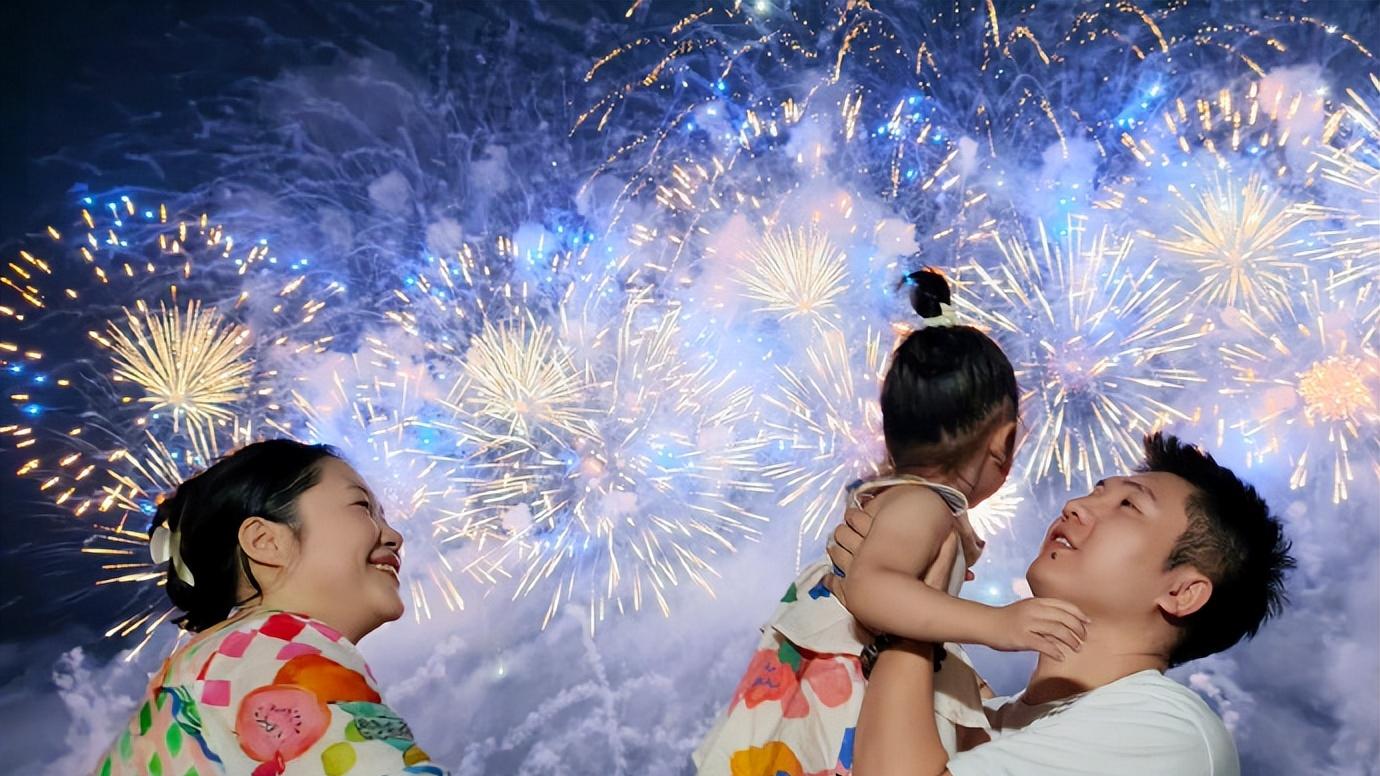 旅拍神器登场！vivo X300系列今晚发布，定义新旗舰标准