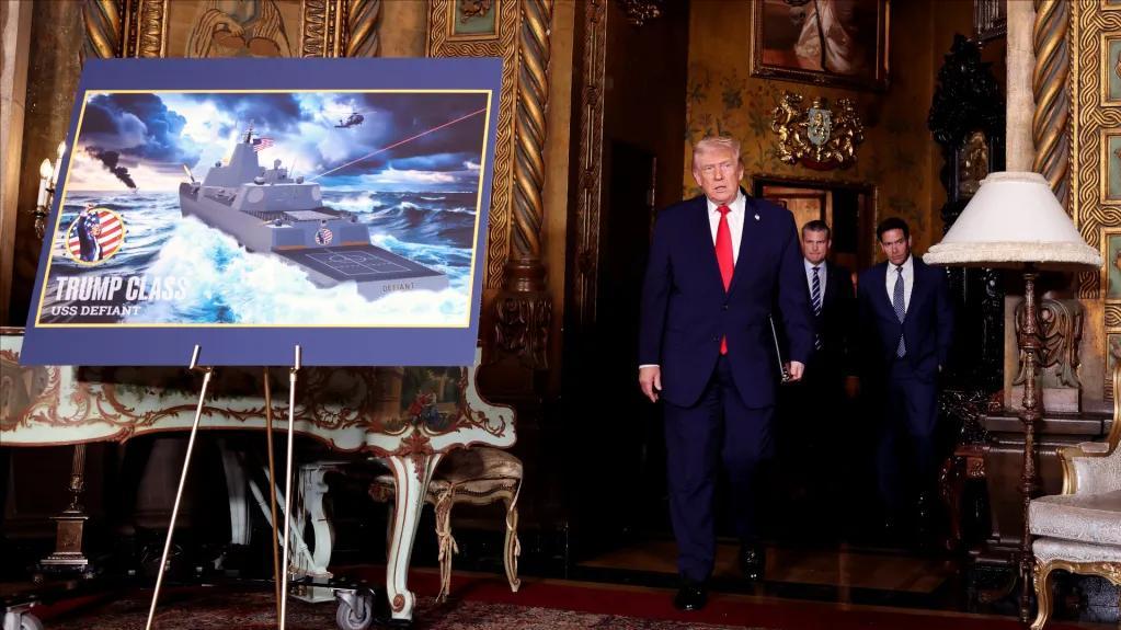 美国“特朗普级”战列舰，战力翻百倍？搞出来“哄老头的玩具”