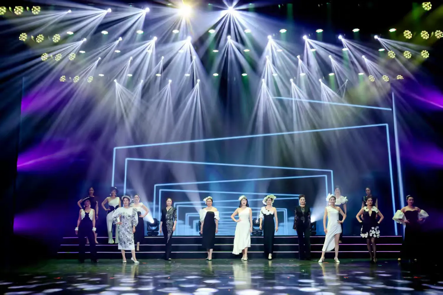 密云区社区教育中心（密云区老年大学）在“熠·京秋”第四届北京老年教育文化艺术节展演中荣获佳绩