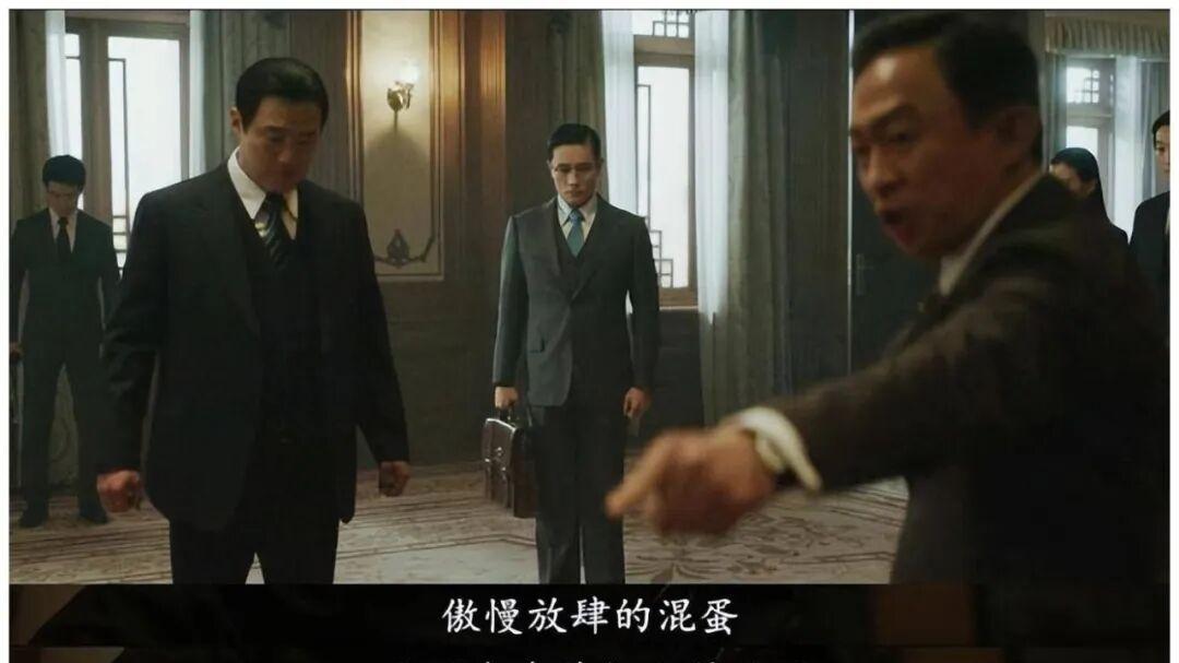 韩剧最近太狂了，铆足劲黑中国