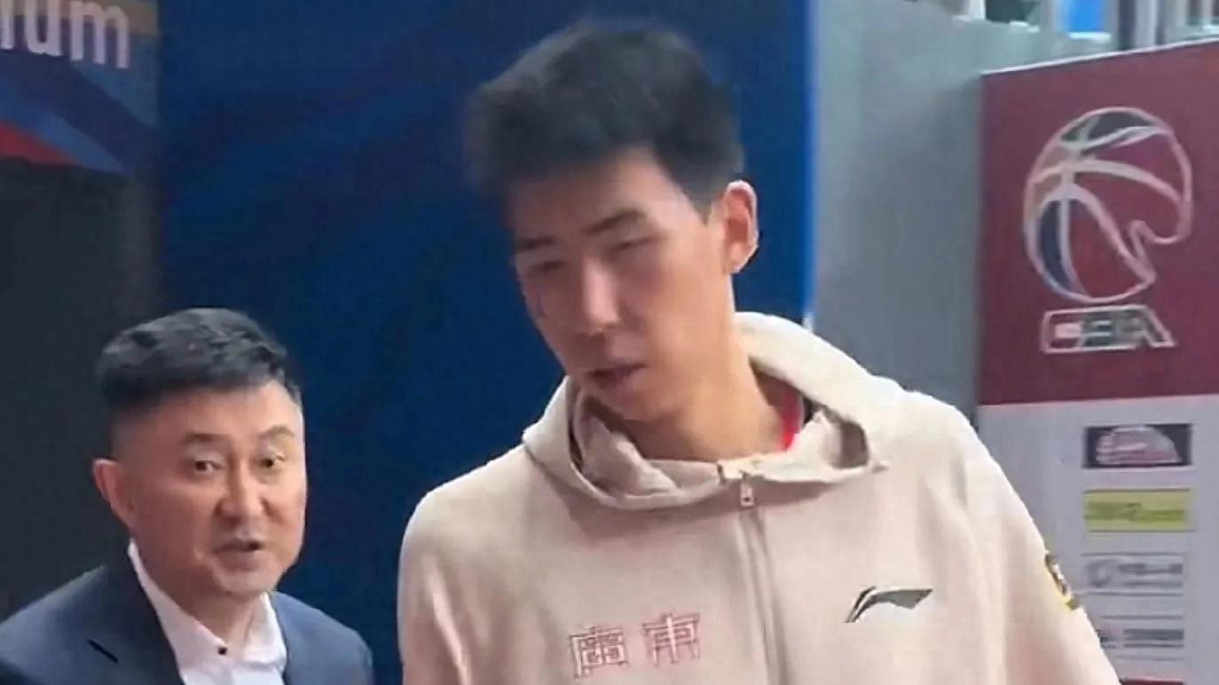 广东男篮：险胜背后的阵容迷局，未来能否重回巅峰？