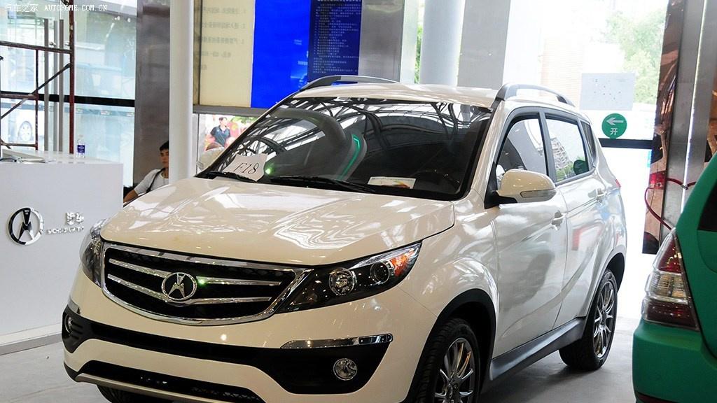 野马汽车-野马F18：小型SUV市场的灵动探索者