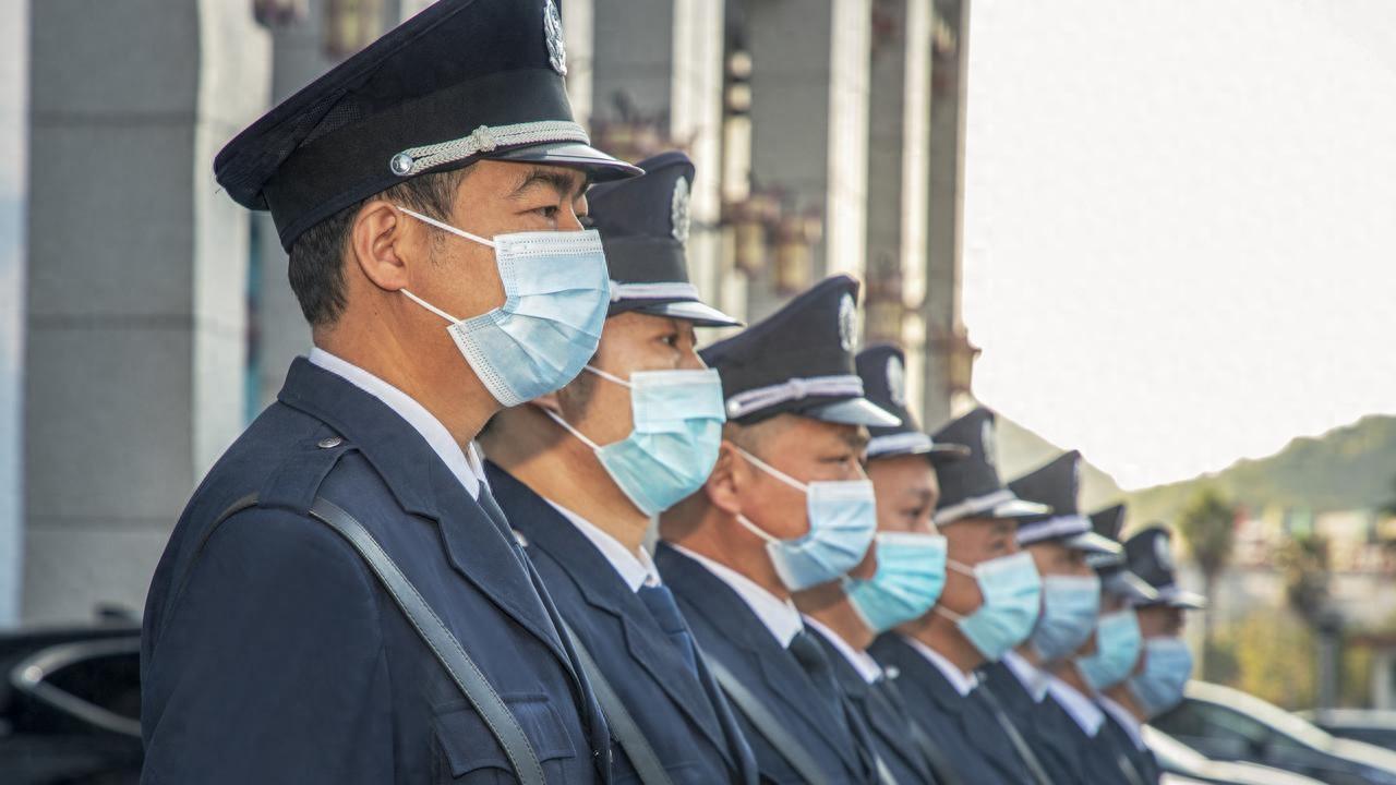 明明是世界上最安全的国家，但我国为什么还有那么多保安？