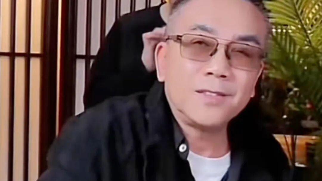 郭德纲仅用一招，就让杨议里外不是人，果然姜还是老的辣‍‍