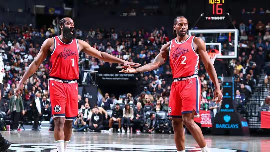 小卡复出无用！快船105: 120输骑士 ，哈登拉胯，本场有4个无奈事实