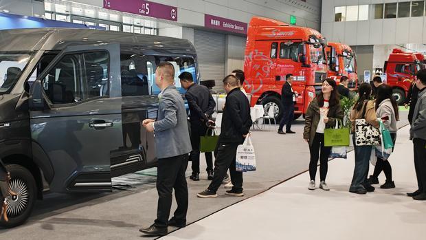 深圳国际商用车展：中国重汽携五大明星车型领航生态，智擎未来！