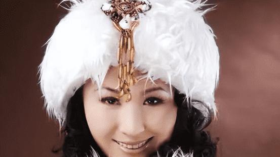 她靠“冒牌”出道走红，被央视力捧，被揭穿真面目后现状如何？