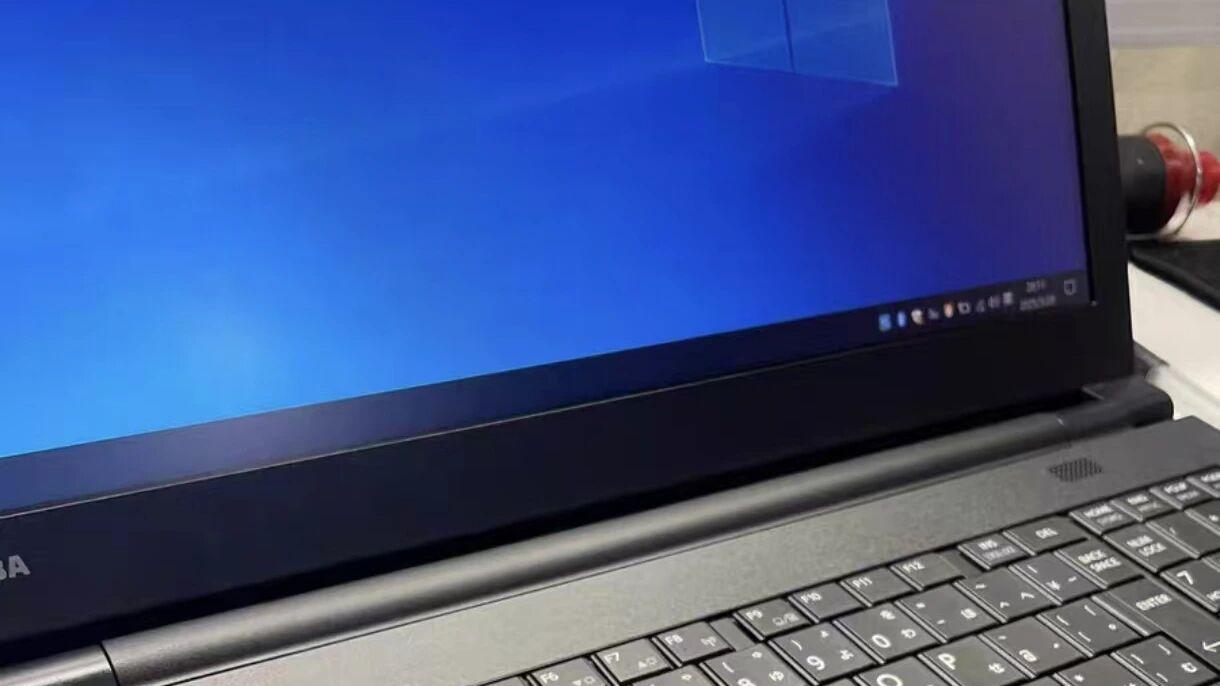 699元的“洋垃圾”大屏本！八代i5+15.6寸屏，还带DVD光驱