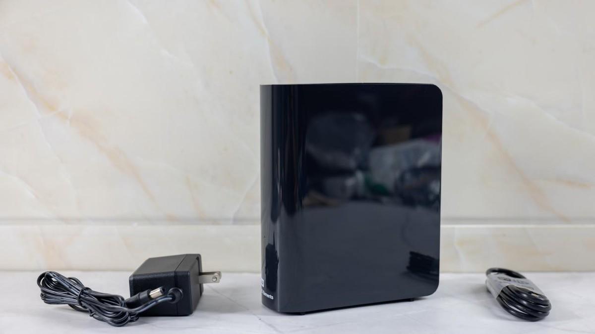 小姐姐的大别野安全下车, 1T不足100元, WD Elements 14TB开箱体验