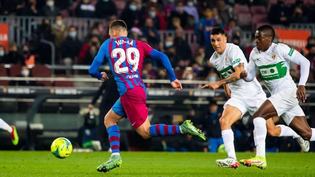 西甲第 11 轮：巴萨主场迎埃尔切，红蓝军团剑指三分