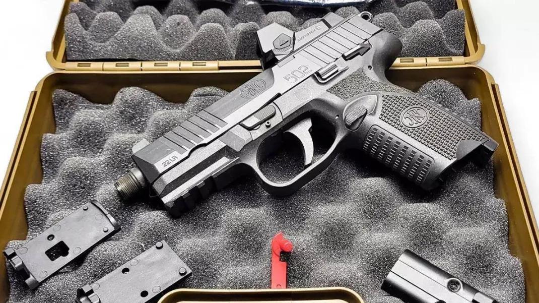 FN 502 .22 LR 手枪：比利时制造的大热还是FN的败笔？