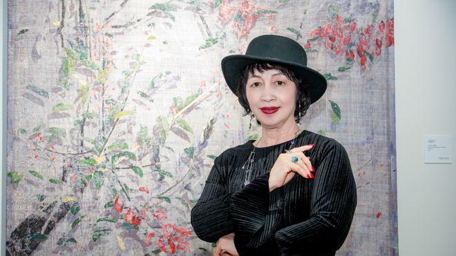 她是摆渡人：张朱宇与她的女性艺术花园