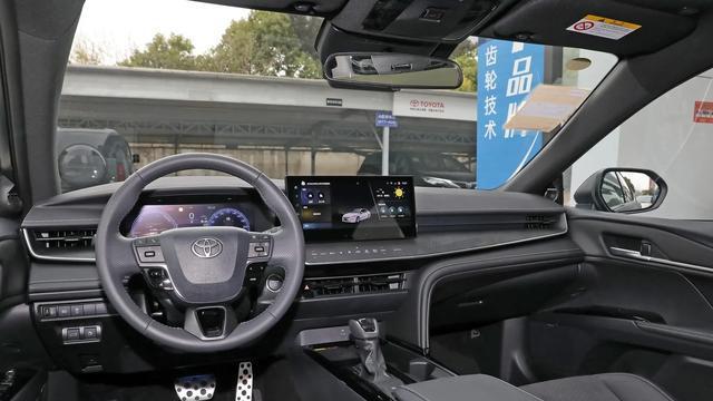 凯美瑞2.0L和2.5L怎么选？别光看排量，这三点才是关键