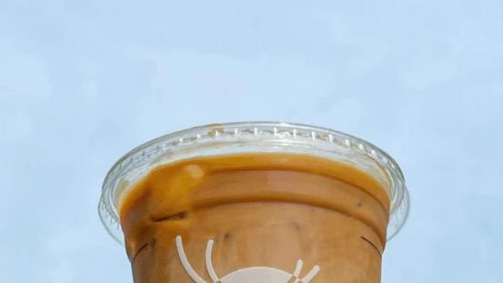 0卡糖的拿铁，清新一夏天！瑞幸初恋青提拿铁，清爽果味轻盈喝