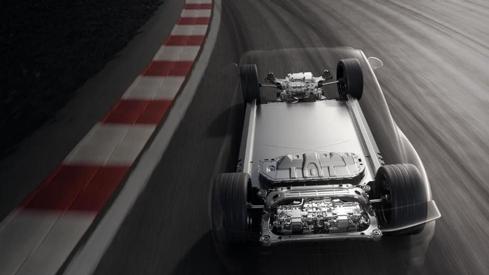 【对比】新老势力的对话 保时捷Taycan Turbo GT VS 小米SU7 Ultra