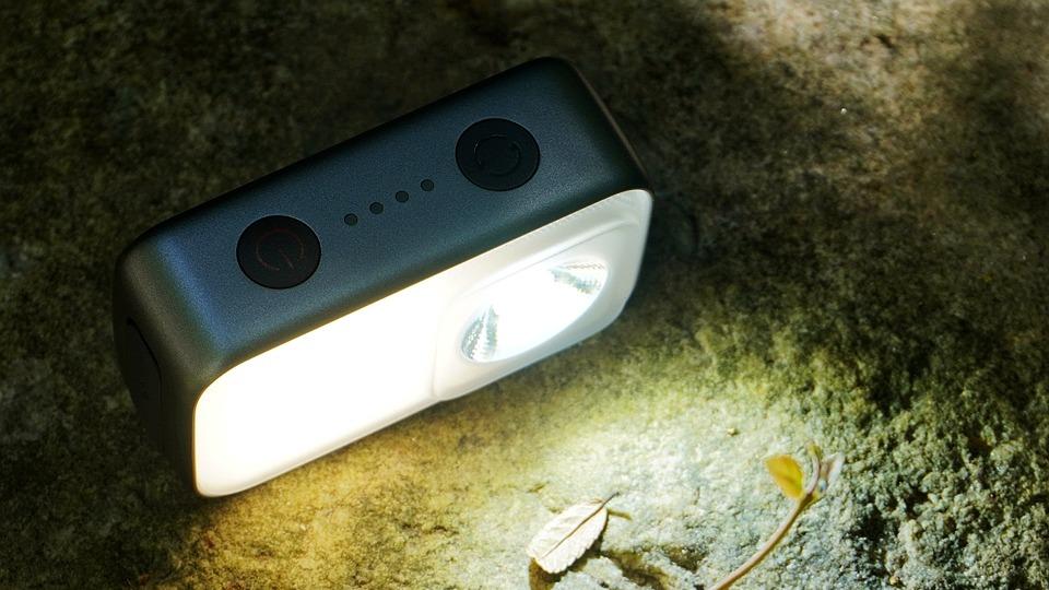 工作户外露营骑行全能照明伙伴：米家户外多功能灯的实测体验