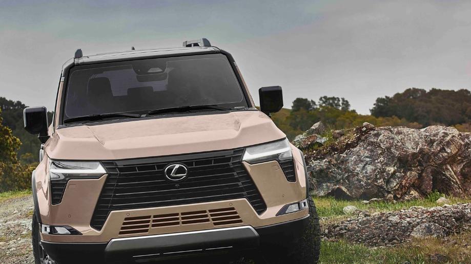 豪华越野新风范！雷克萨斯GX的内外进化论