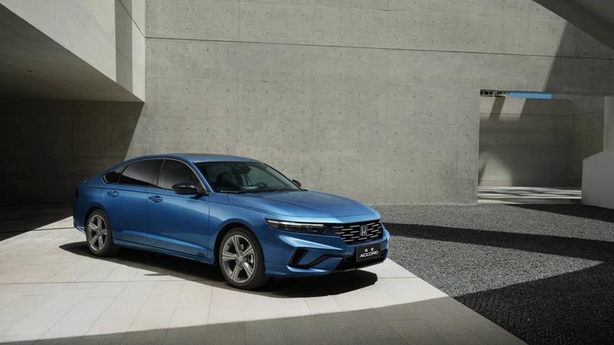 奇趣开车|买车别乱跟风！雅阁月销1万+还优惠5-7万才是选“硬通货”