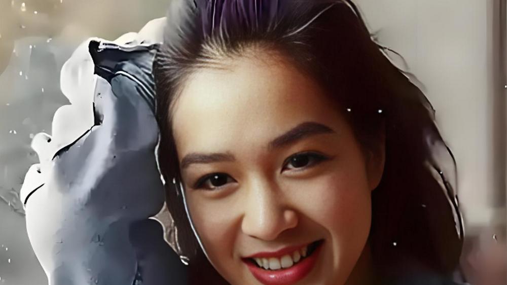 钟丽缇谈李连杰：那场戏拍了多次，李连杰害羞脸红