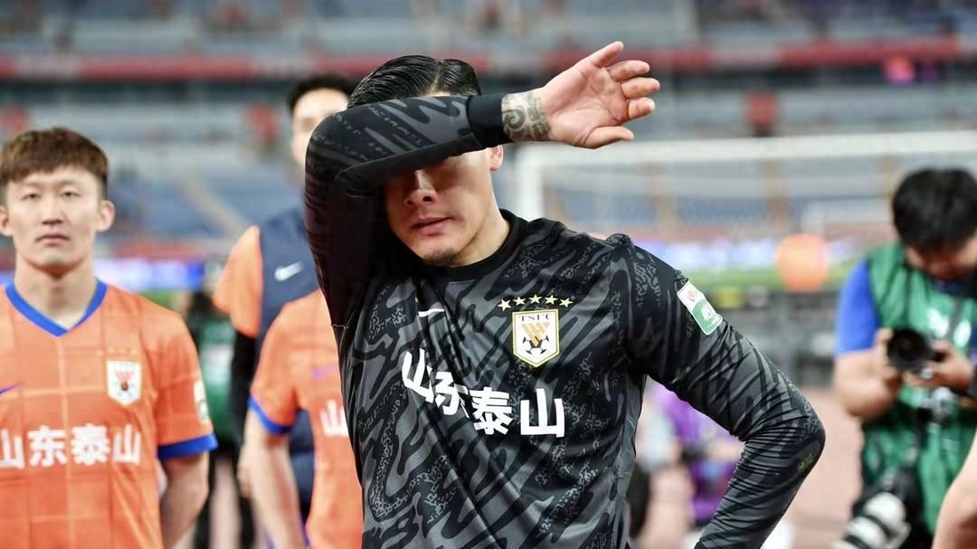 泰山队首发预测曝光！五大外援齐首发，复出球员能否救场？