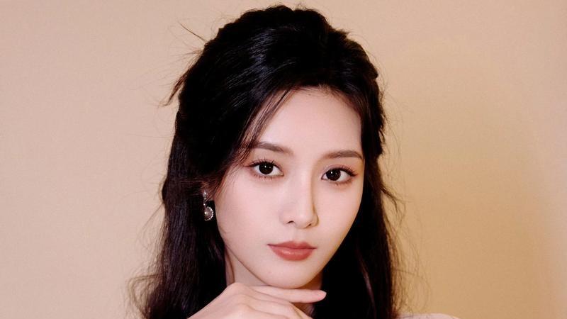 黄子韬徐艺洋从“未婚先孕”到“奉子成婚”？