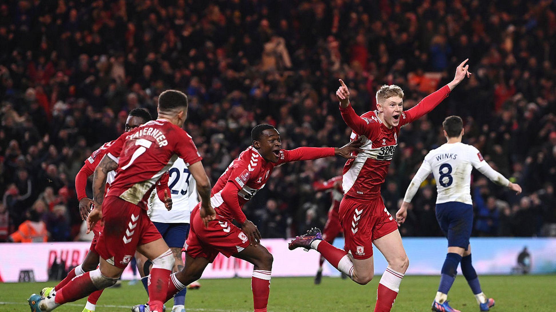 12/23周二2串1精选赛事分析：阿森纳攻防两端表现均衡，水晶宫伤病情况严重。