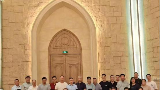 视保姆与各省级眼镜协会领导座谈会在京召开