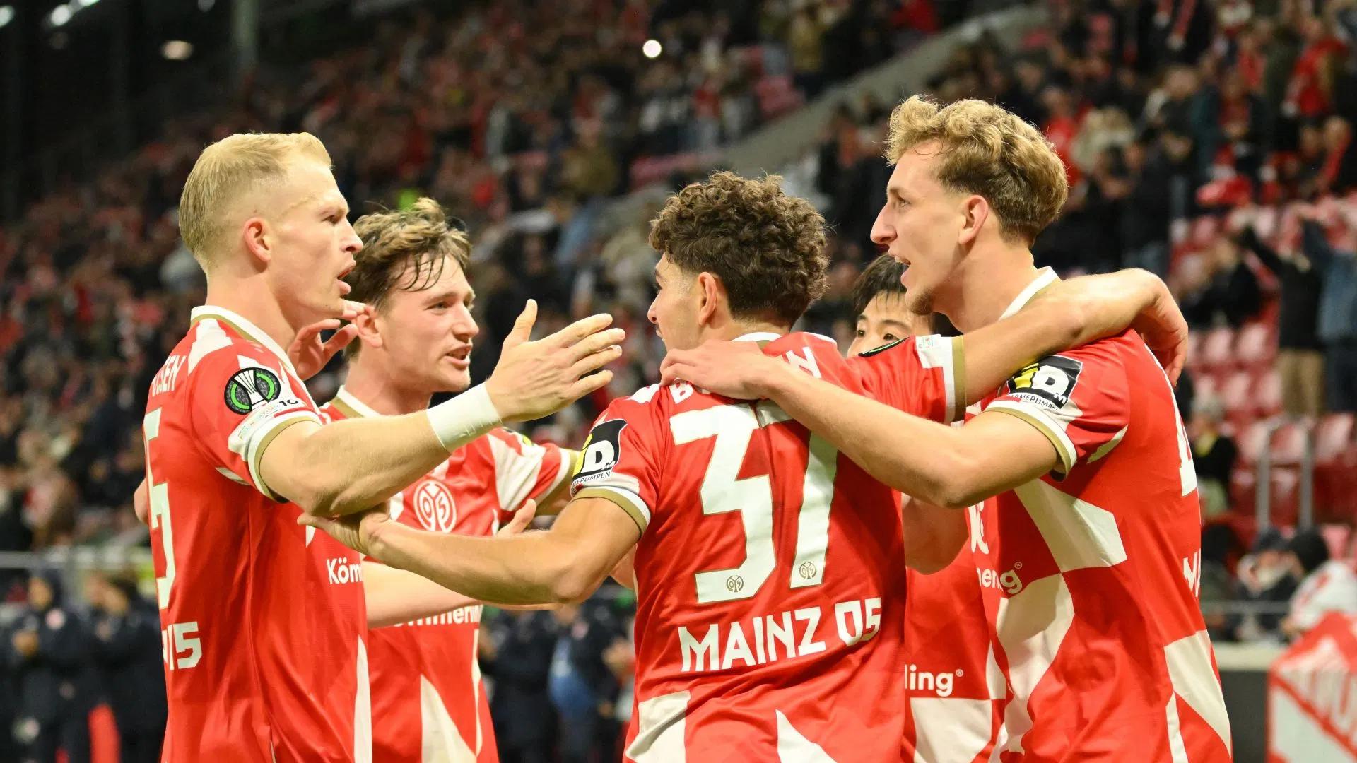 11月27日周四：克拉约瓦 VS 美因茨比分预测和投注建议