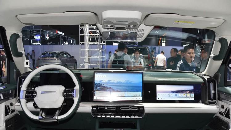 10款全尺寸SUV亮相车展，豪华大气，满足你对空间与舒适的所有想象