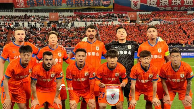 山东泰山队多名主力缺席，战玉昆首发阵容基本确定，球队是持续低迷还是触底反弹？崔康熙不能再逃避