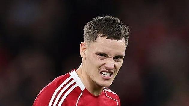 维尔茨要出问题？斯洛特反驳传奇名帅！