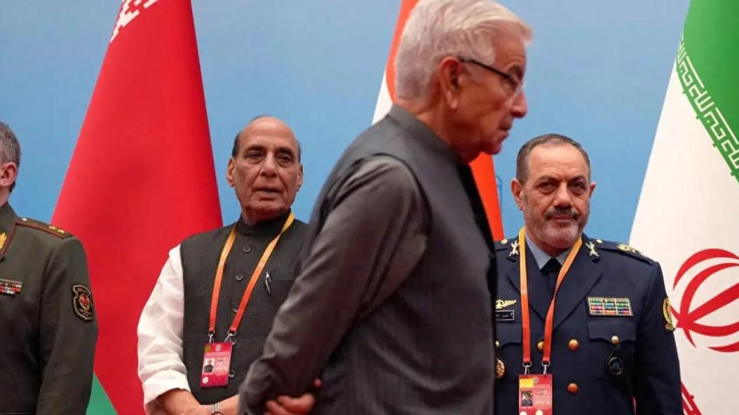 上合防长峰会：巴基斯坦的“胜利者姿态”与印伊的尴尬