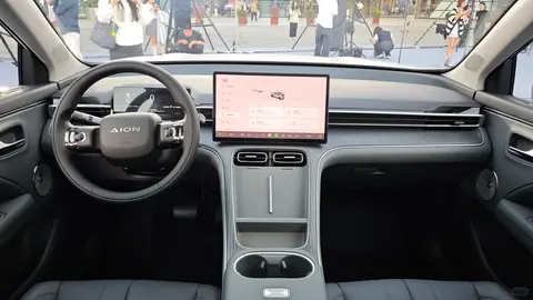 十万出头，埃安i60纯电版横空出世，续航与安全如何兼得？